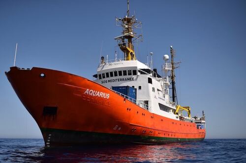 I migranti di Aquarius a Valencia anche a bordo di navi italiane