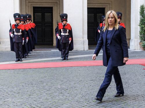 Sondaggio Sky Tg24, Meloni risente dell’effetto Schlein? Bluff della sinistra, FdI sale ancora