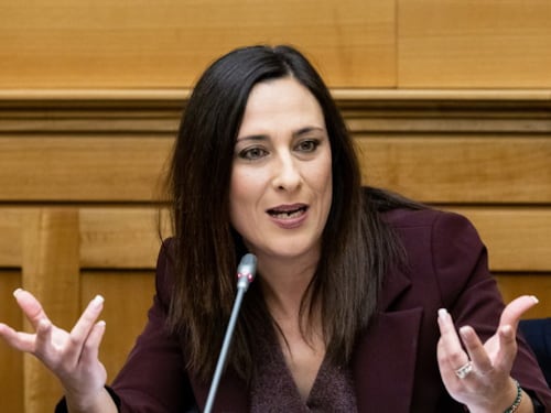 Fratelli d’Italia accelera sulla legge contro il separatismo religioso. Kelany: “Norme non negoziabili”