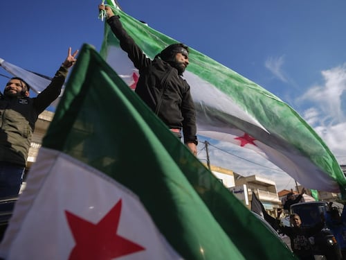 Siria, la caduta di Assad. Ora manca l'Iran: decisive le mosse di Israele e Usa