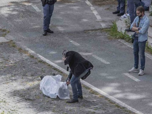 I vigili scoprono un cadavere nel Tevere a ponte Duca d'Aosta