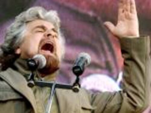 Grillo riempe le piazze e fa paura alla politica