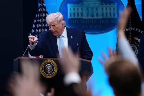 L'ultimatum di Trump all'Iran: possiamo distruggervi in una notte