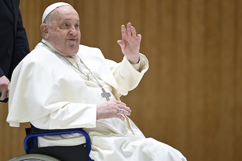 Papa Francesco, l'ultimo bollettino vaticano: "Ha trascorso una notte tranquilla"
