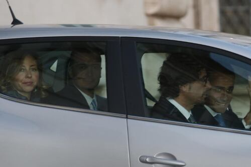 Consultazioni, si riparte col centrodestra unito. Toninelli: se Casellati fallisce intesa col Pd
