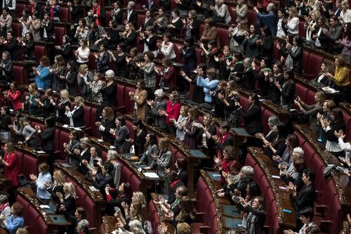Violenza di genere, 1400 donne alla Camera dei deputati. I dati: 84 vittime in 9 mesi