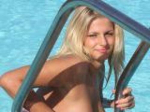 Francesca sbanca la Pupa e il secchione