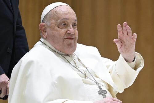 Papa Francesco, come sta davvero: "Non è fuori pericolo ma..."