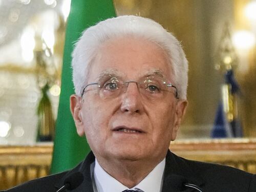 Elezioni, la grande bugia della sinistra per far perdere Giorgia Meloni: “Sergio Mattarella non la farà mai premier”