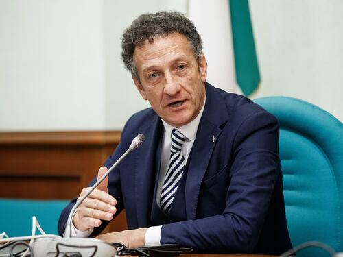 Fisco, la ricetta anti-salasso di Gusmeroli: "Pagheremo le tasse a rate"