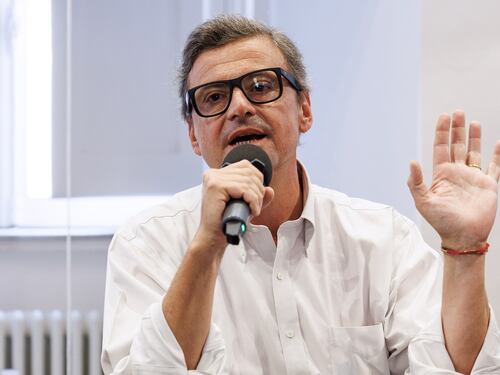 Calenda, l'aiuto in Parlamento può arrivare dal Pd