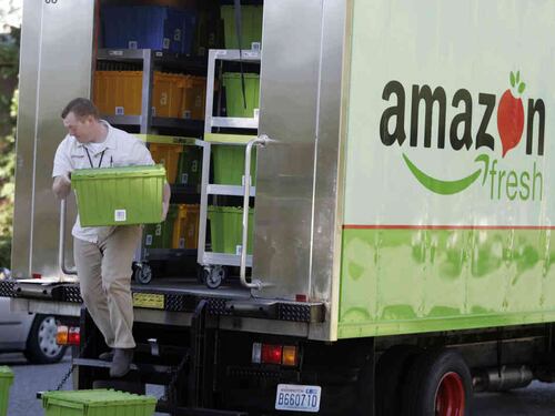 Frutta e verdura, ora si comprano anche online con Amazon Fresh