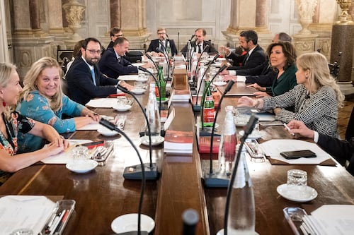 Un inciucio un sacco Fico