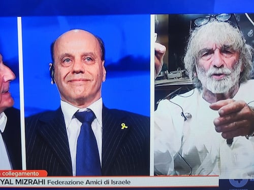 È sempre Cartabianca, Iacchetti perde la testa contro l'israeliano: "Stron*o ti prendo a pugni"