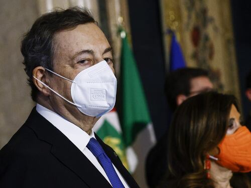 Draghi via dal governo, elezioni a giugno. Il retroscena bomba sui piani del premier