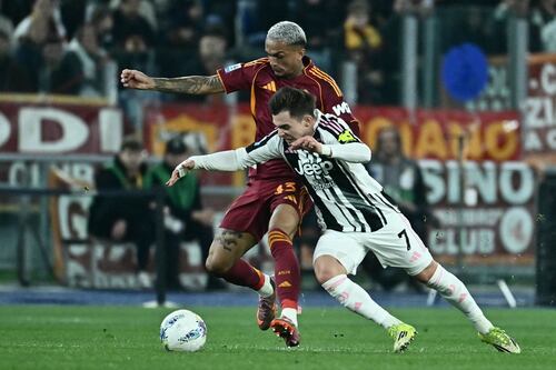 Roma beffata. La Juventus pareggia in rimonta all'Olimpico