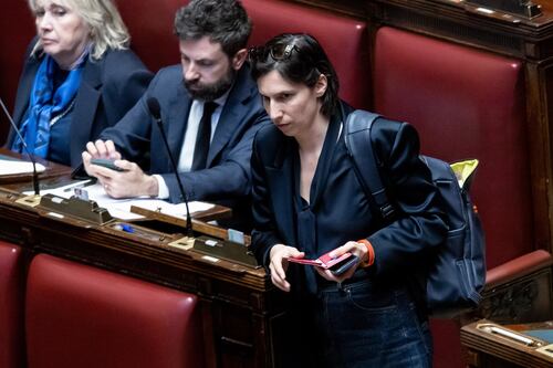 Schlein, altro che campo largo: "Comprare gas russo aiuta solo Putin". Frecciatina a Conte