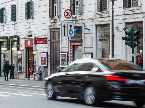 Nuova Zona 30 in Ztl già in bilico: "A Roma cadrà come a Bologna"