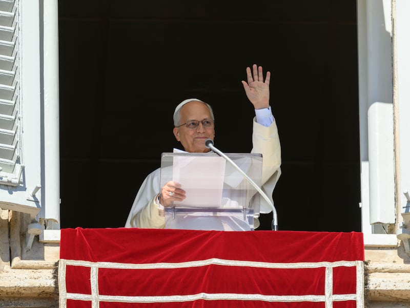 Ansia per Papa Leone: “Mi opero per un nodulo al polmone”. La promessa ai fedeli a San Pietro