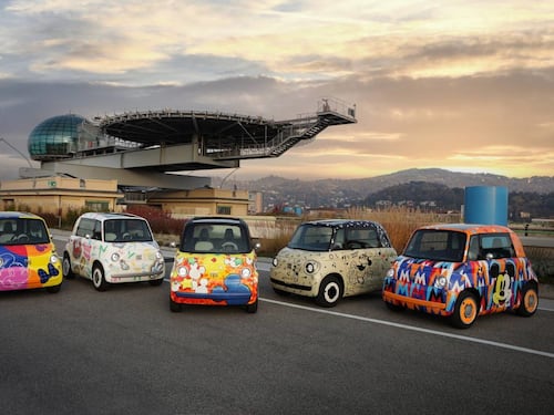 Le Topolino colorano il Lingotto