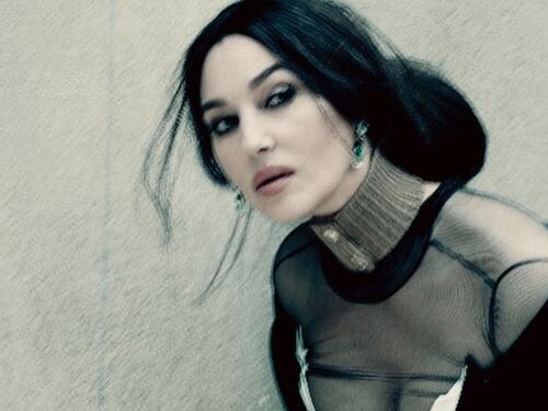 Deva Cassel e Monica Bellucci su Vogue Italia. La prima copertina insieme, pazzesche