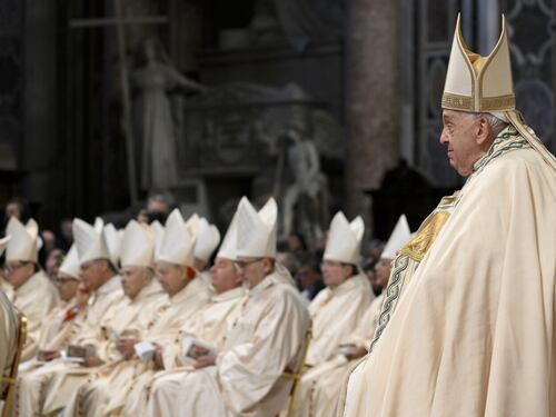 Vaticano, il post Bergoglio divide il Concistoro: i 21 nuovi cardinali e la guerra tra cordate