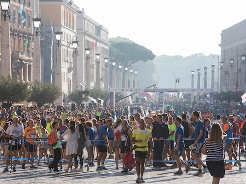 Strade chiuse. Spazio alle biciclette
