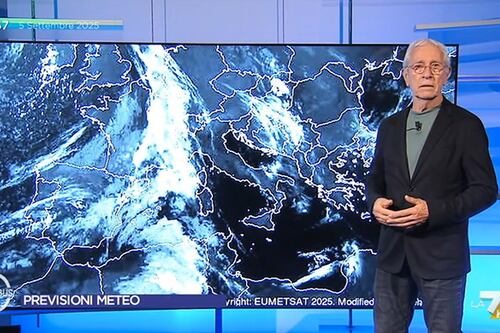 Meteo, Sottocorona avverte: "Arriva la botta di maltempo". Quando cambia tutto