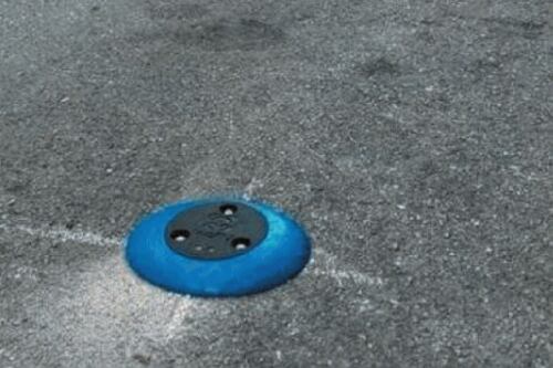 Stangata strisce blu. Già 2.000 sensori in città