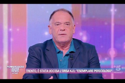Pomeriggio5, Cecchi Paone brutale con Fugatti: “Orsa KJ1? Fallimento della politica”