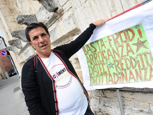 Tutti pazzi per il reddito di cittadinanza