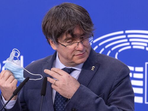 Carles Puigdemont, l'ex presidente secessionista della Catalogna arrestato ad Alghero