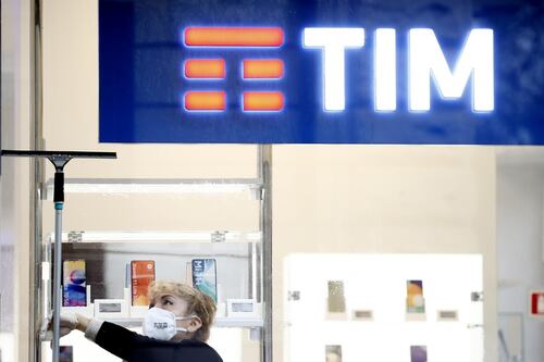 Fistel-Cisl scrive alla Consob sulla Tim: "Preoccupati per scorribande finanziarie"