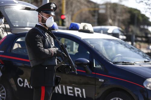 Omicidio del professore di Tarquinia, fermato un conoscente di 70 anni. Piantonato in ospedale