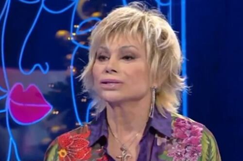 Carmen Russo spiazza tutti. Crisi con Enzo Paolo Turchi? "Un fondo di verità..."