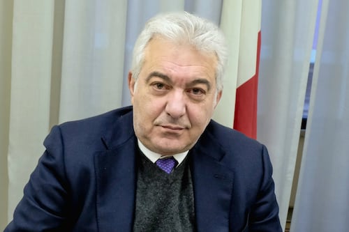 Covid, risvegli e strani incontri. Conte e Arcuri si sono accordati?