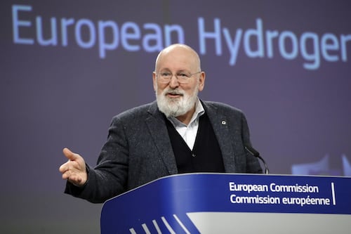 Ue, scandalo delle lobby green: il centrodestra europeo ottiene una commissione d’inchiesta