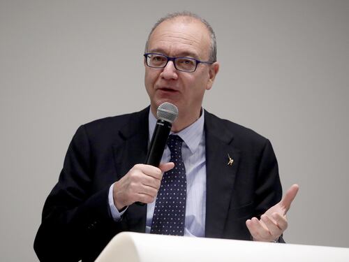 Monitoraggio sul digitale, Valditara: "Risultati molto positivi