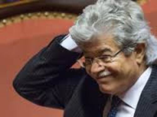 Antonio Razzi si candida: "Mo' sono c... vostri, sai quanti sono? 450mila"