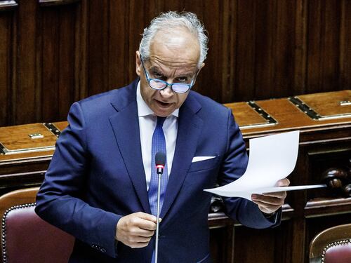 Migranti, il Viminale avverte le Regioni ‘rosse’: “Sui Cpr no a veti immotivati”