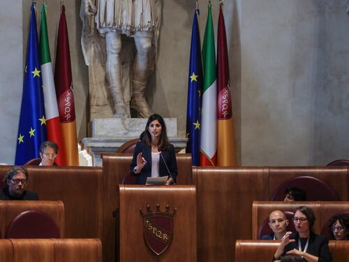 Ama e Roma Metropolitane, la verità della Raggi