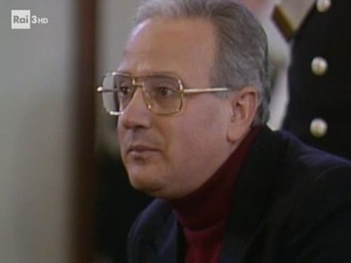 Una fiction sul boss della Camorra Raffaele Cutolo firmata da Giancarlo De Cataldo