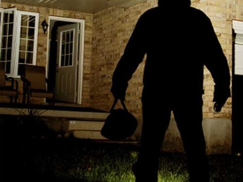 Svaligiavano ville e appartamenti, altri 9 arresti