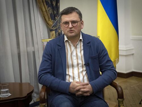 Guerra in Ucraina, il ministro degli Esteri Kuleba: pace ma non a tutti i costi