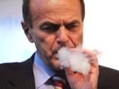 Bersani nella morsa Grillo-Di Pietro