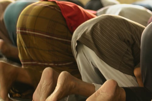 Bambini in moschea, il ministero chiede verifiche sulla parità scolastica