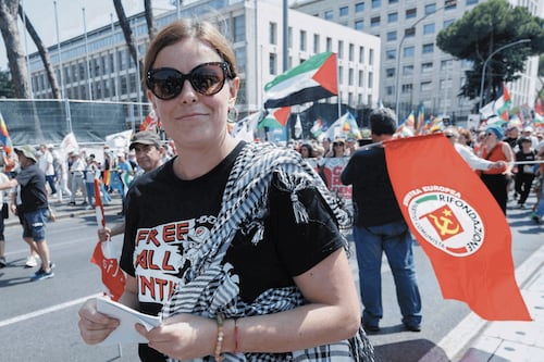 Ilaria Salis e gli "stretti legami" tra politici italiani e gruppi di Antifa tedeschi: dove punta l'inchiesta