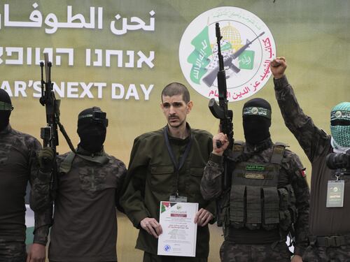Gaza, distensione Hamas-Israele: la tregua continua, sabato liberi altri ostaggi