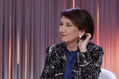 Omofobia, l'Italia non firma il testo Ue. "Gender come la legge Zan": il Pd insorge