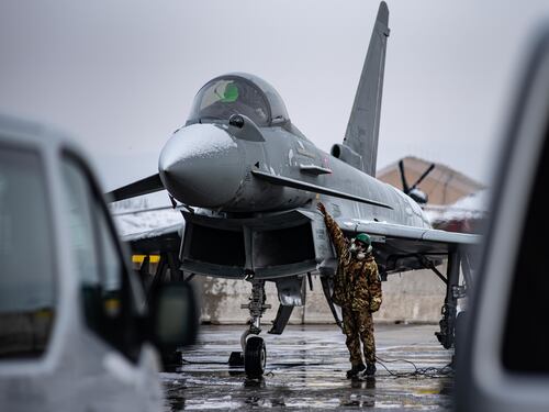 Eurofighter precipitato a Trapani, ritrovato il corpo di Fabio Altruda. Aperta un’inchiesta
